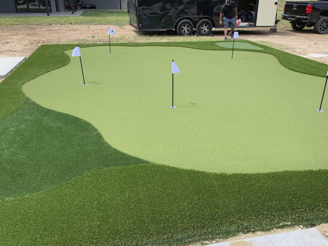 GTS Projects -_0010_putting green turf
